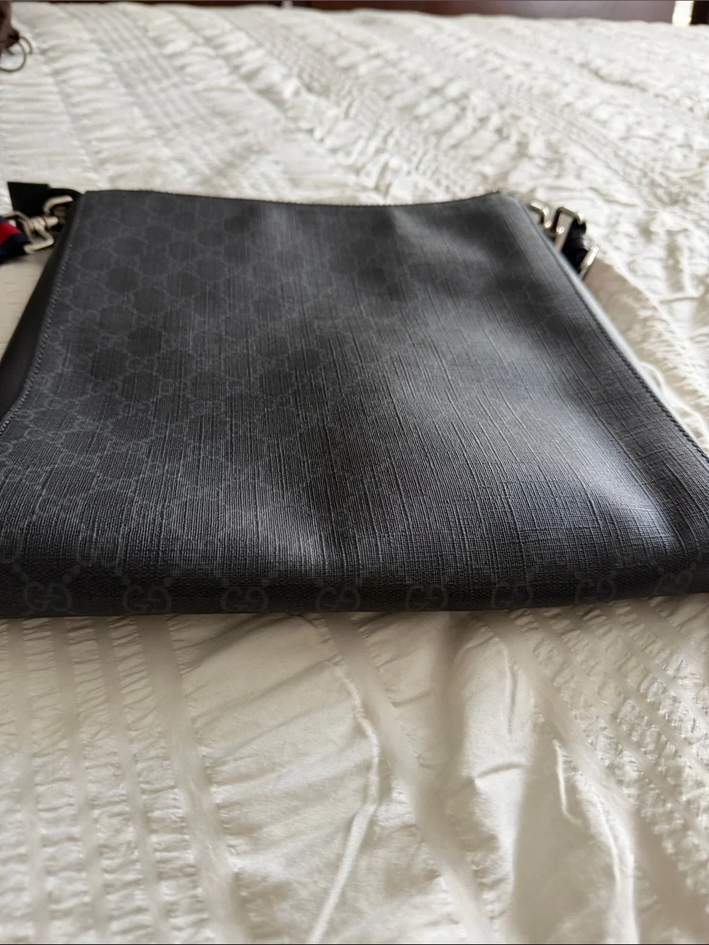 Authentic Gucci Black GG Supreme Messenger Bag with Red-Blue Web Strap